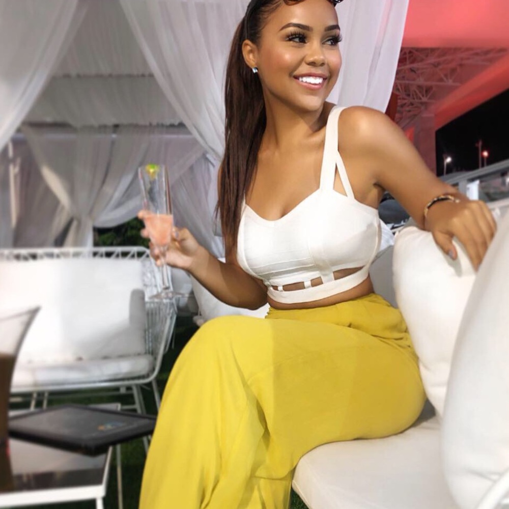 Bandage White crop top - Picture 2 of 6